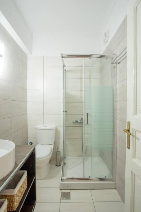 New  2 Bedroom/ 2 Bath Ap.Nidri, Familia Exterior photo